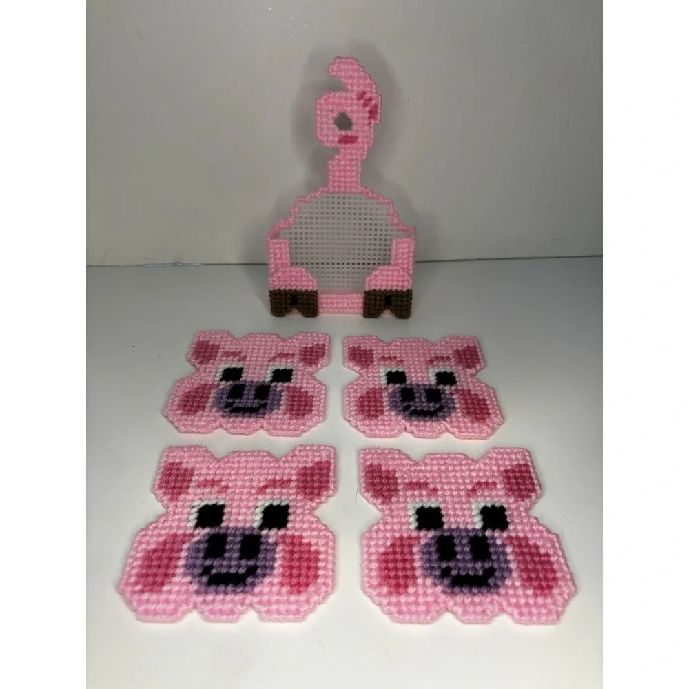 🐷Coasters Pals Pink‎ Pig - Plastic Canvas - Homemade- Comes With Holder
